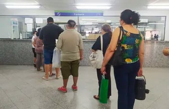 El IPS arrastra una deuda de unos US$ 258 millones con las proveedoras de servicios e insumos hospitalarios