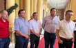 Candidatos a gobernadores por el partido colorado tras reunirse con Mario Abdo en Palacio de Gobierno. Entre ellos el político y director de la EBY, Nicanor Duarte Frutos. (gentileza).