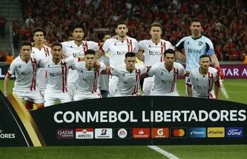 Formación de Estudiantes de La Plata en el partido ante Athletico Paranaense en Curitiba, que finalizó empatado 0-0 por la ida de cuartos de final de la Copa Libertadores 2022.