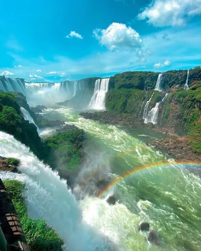 Las Cataratas de Yguazú recuperaron su esplendor con el aumento de flujo de agua.
