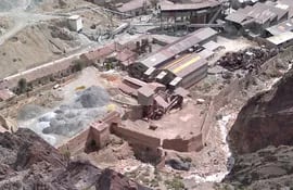 En la foto de archivo, una planta minera en la ciudad de Potosí, Bolivia, donde a fines de julio se produjo una fuga de desechos tóxicos.