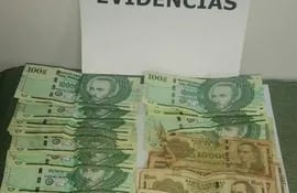 Dinero encontrado en poder de  Irene Soledad Cabral.