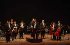 La Orquesta de Cámara Municipal de Asunción.