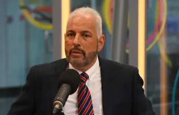 Juan José Zapag, presidente de Cerro Porteño, en los estudios de ABC Cardinal.