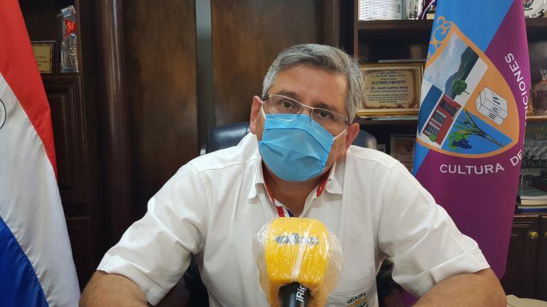 El gobernador de Guairá, Juan Carlos Vera (ANR), confirmó que se quedará en el cargo hasta que culmine la intervención.