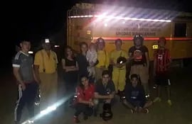 un-final-feliz-tuvo-el-extravio-de-cuatro-personas-en-el-cerro-santo-tomas-de-paraguari-anoche-cuando-lograron-descender-con-los-bomberos-voluntarios-01121000000-1604879.jpg