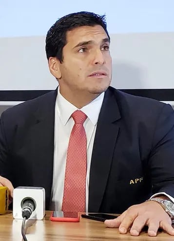 El presidente de la  Asociación Paraguaya de Fútbol, Robert Harrison.