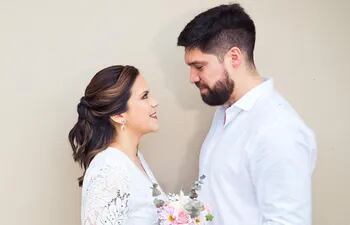 Johanna Ortega y Diego Céspedes se casarán ante la ley de Dios este sábado 13 de mayo.