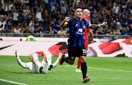 Lautaro Martínez celebrando el segundo gol del Inter de Milán