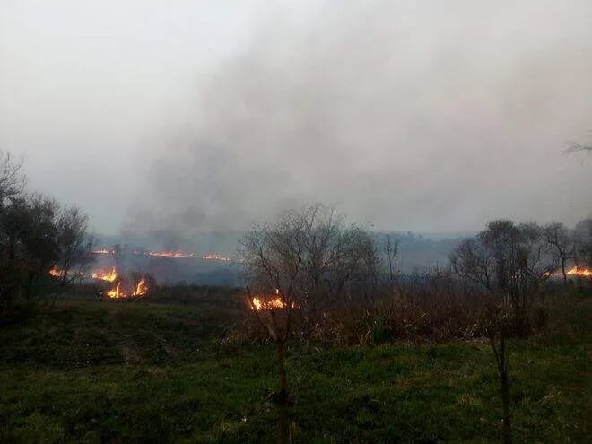 Incendio en comunidad indígena de Alto Verá.