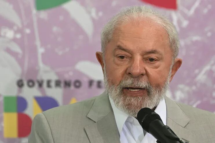 El presidente de Brasil, Luiz Inacio Lula da Silva, pronunció un duro discurso desde la Cumbre de la Amazonía. (AFP)