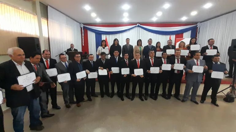 Los nuevos concejales electos del Departamento de Caaguazú.