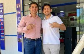 El diputado Benjamín Cantero Ramírez junto con su hermano menor Alder Cantero Ramírez.