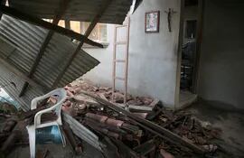 Daños en el interior de una vivienda afectada por el sismo de magnitud 7,7 Huitzontla, México. (Imagen de referencia a los temblores que se registran en el país).