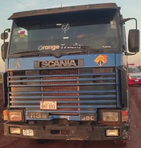 El camión implicado en el accidente fatal ocurrido en Mbaracayú.