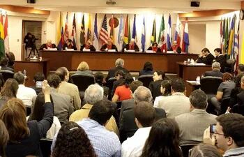 La Corte-IDH convocó a una audiencia pública para tratar el caso por tortura planteada por un policía vs. el Estado paraguayo.