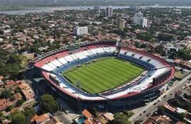 El estadio Defensores del Chaco de la Asociación Paraguaya de Fútbol.