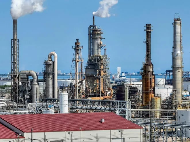 Refinería de petróleo en Houston, Texas. (AFP)