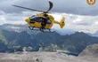 Imágenes de un helicóptero de rescate, tras el desprendimiento de glaciar en Álpes italianos