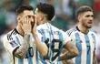 Lionel Messi de Argentina reacciona hoy, en un partido de la fase de grupos del Mundial de Fútbol Qatar 2022 entre Argentina y Arabia Saudita en el estadio de Lusail  (Catar). EFE/ Rodrigo Jiménez