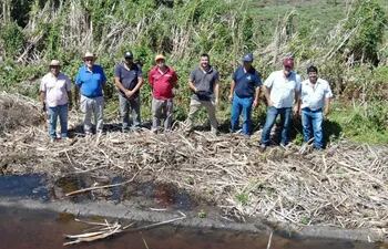 Funcionarios realizaron recorrido por la zona del río Pilcomayo.