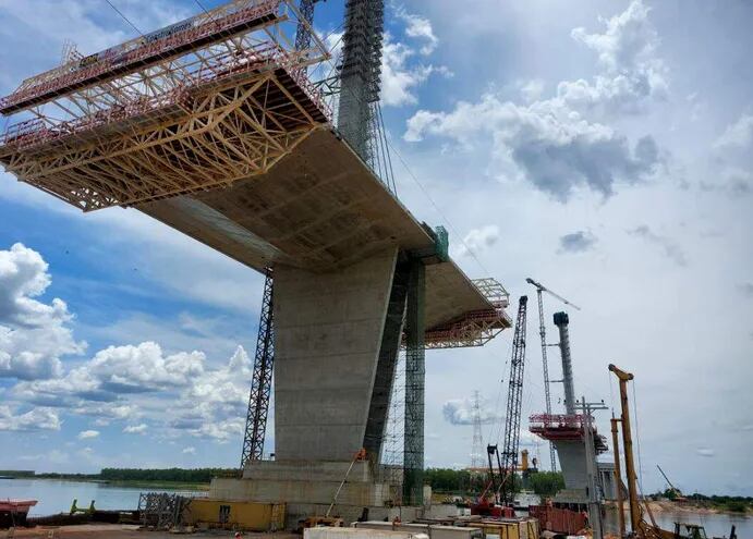 Capaco advierte que disminuye margen para inversiones en obras públicas, como el caso del puente "Héroes del Chaco"