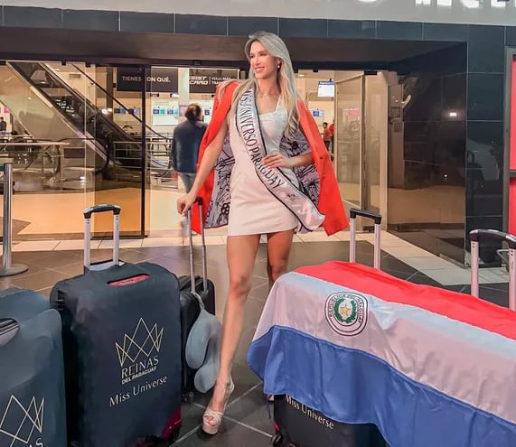 Leah Ashmore partió hoy rumbo a New Orleans, Estados Unidos, para representarnos en el certamen Miss Universo.