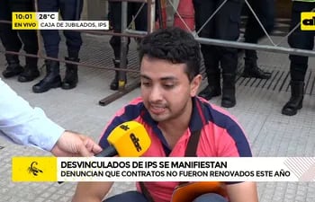 Video:  Desvinculados piden renovación de contratos