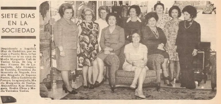 Un agasajo con las distinguidas damas de la sociedad asuncena en los años setenta. Doña Franca Bo, primera a la izquierda, de activa participación en la Asociación Margherita Di Savoia.