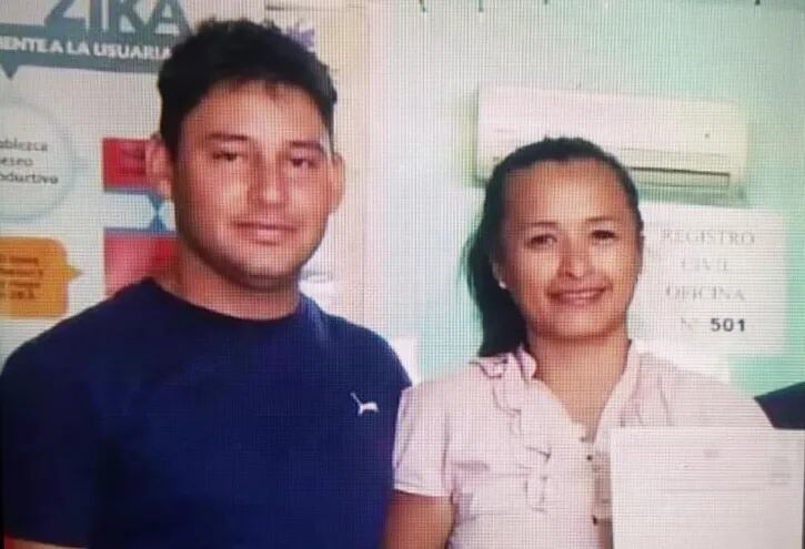 Mirta Isabel Cabrera junto con su concubino, quien ayer quedó detenido tras caer en contradicciones.