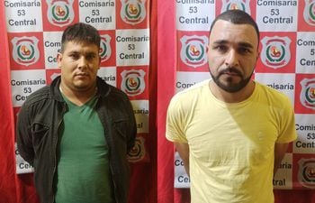 Derlis Garcia Enciso (35) y Antonio Báez Azcona (27), detenidos.