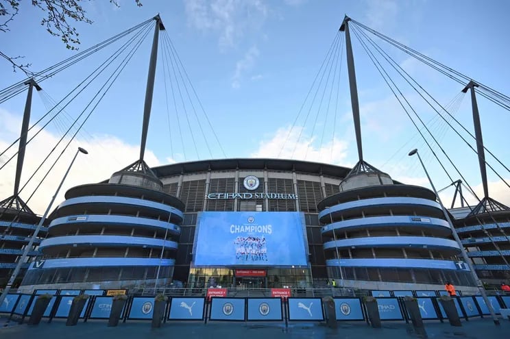 Estadio del Manchester City. La Premier League inició una investigación contra el vigente campeón inglés por irregularidades financieras.