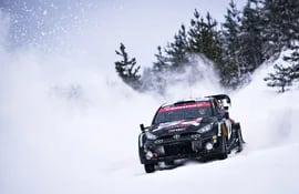Kalle Rovanperä y Jonne Halttunen estuvieron muy cerca de la victoria en el Artic Lapland Rally (Finlandia), donde tuvieron un problema técnico en el Toyota Yaris.