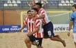 Elías Aguiar (15) festeja su gol ante Uruguay, el tercero de los Pynandi Sub 20, junto a Jesús Astorga  y Alexandro Luraschi.