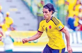 radamel-falcao-garcia-27-anos-delantero-estrella-de-la-seleccion-colombiana-suma-6-goles-en-la-eliminatoria-y-21-en-la-liga-espanola-con-el-atleti-01010000000-532544.jpg