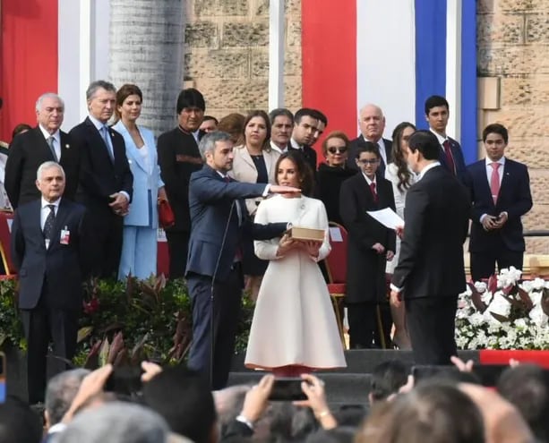 Fotografía de archivo y referencia: el 15 de agosto de 2018, Mario Abdo Benítez asumía la presidencia de la República.