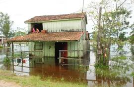 las-constantes-precipitaciones-afectan-a-los-pobladores-de-curuguaty-y-villa-ygatimi-debido-al-desborde-de-los-principales-cauces-hidricos--203728000000-1404762.jpg