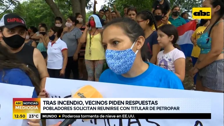 "De acuerdo a las leyes nacionales e internacionales, Petropar ya no cumple con los estándares de seguridad y debe salir de Villa Elisa", dijo Emigdio Aguayo.
