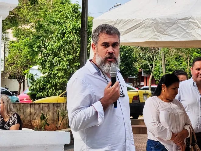 José Filippi Vera, intendente de Arroyos y Esteros.