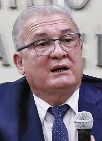 Emiliano Rolón, fiscal general.