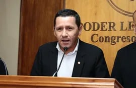 Javier Vera, alias Chaqueñito, senador.