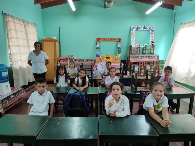 Caacupé: 20 alumnos empezaron las clases sin kits escolares