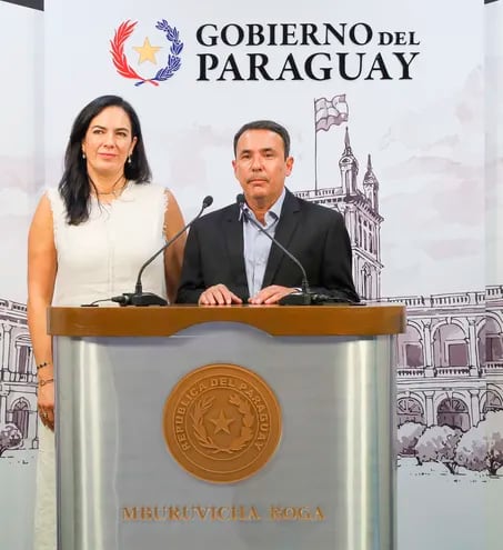Emiliano Fernández, el nuevo viceministro de Transporte, fue presentado en Mburuvicha Róga.