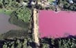 La laguna Cerro de Limpio cambio a rojo su color  a causa de una supuesta contaminación, de acuerdo con la fiscalía.