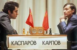 Kasparov y Karpov, Moscu 1985 (Foto Boris Kaufman, Sputnik)