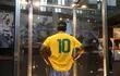 Fotografía del Museo Pelé, dedicado a su amplia carrera futbolística, hoy, en Santos (Brasil).