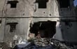 Edificio bombardeado por las fuerzas israelíes en la Franja de Gaza. (AFP)