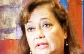 Norma Camacho, vicelíder de la bancada del Partido Encuentro Nacional (PEN).  Presentó el proyecto de ley en Diputados.