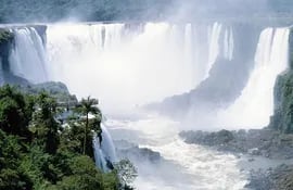 cataratas-yguazu-45207000000-1275978.jpg