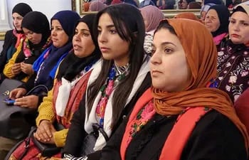 Feministas en Túnez rechazan modificar la ley de la violencia machista y exigen aplicarla.